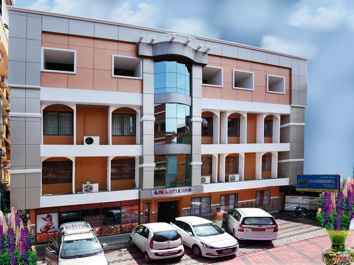ホテル Anandkrishna Residency Guruvāyūr エクステリア 写真