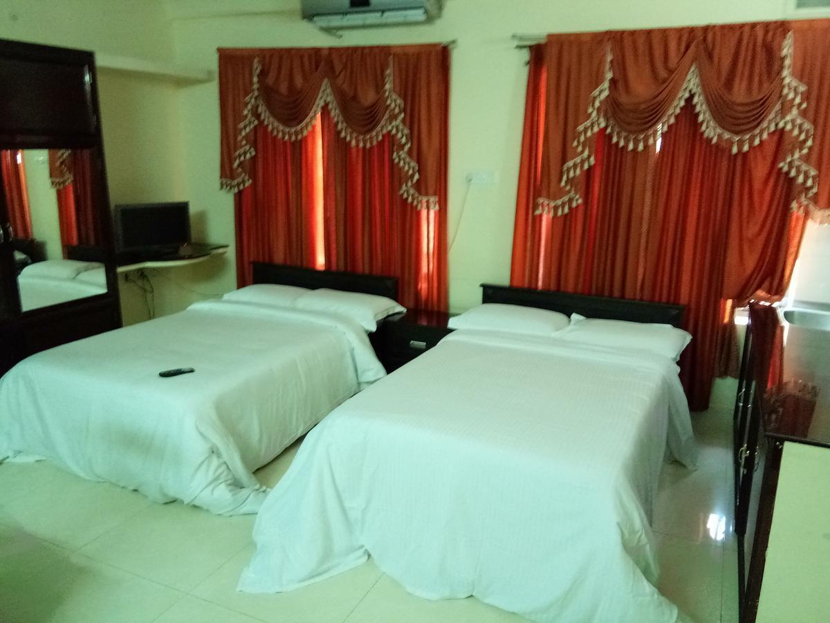 ホテル Anandkrishna Residency Guruvāyūr エクステリア 写真