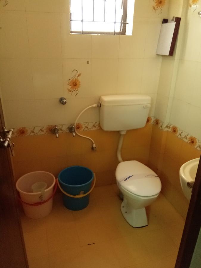 ホテル Anandkrishna Residency Guruvāyūr エクステリア 写真
